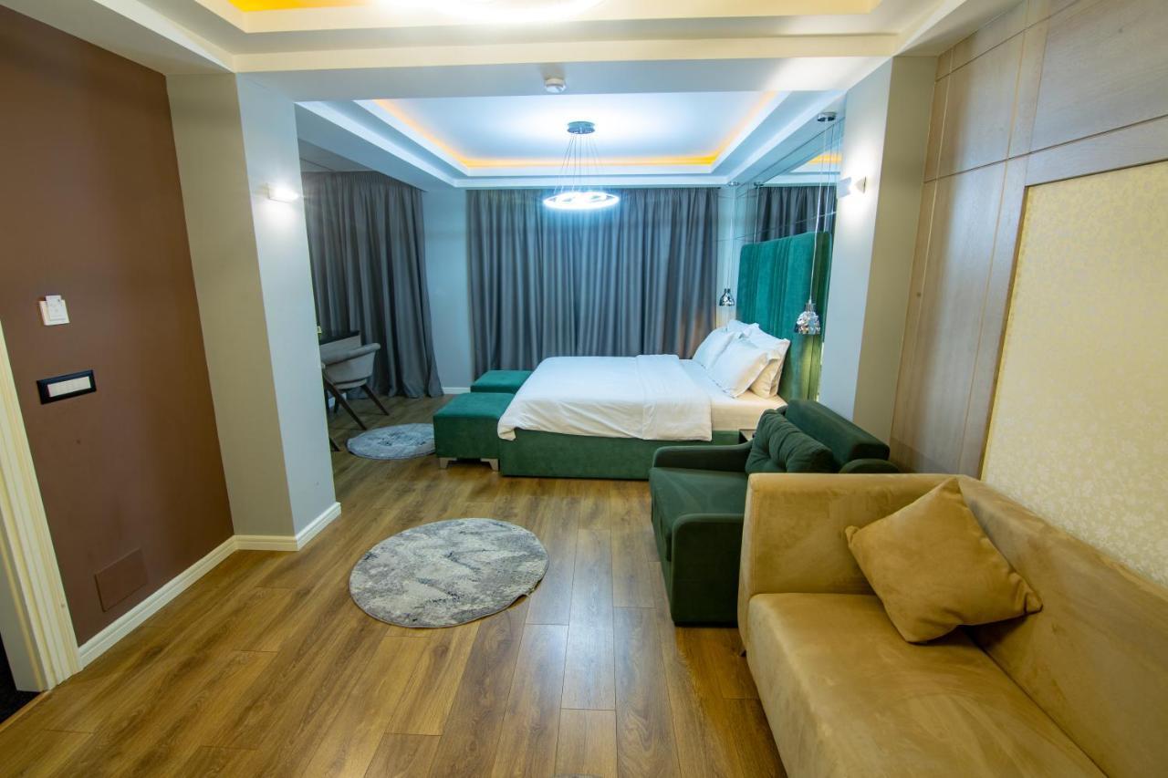 Tree Hotel Korce Ngoại thất bức ảnh