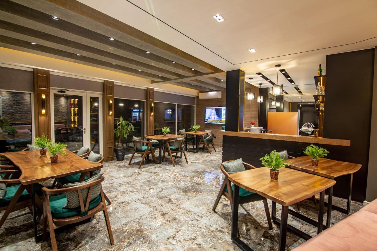 Tree Hotel Korce Ngoại thất bức ảnh