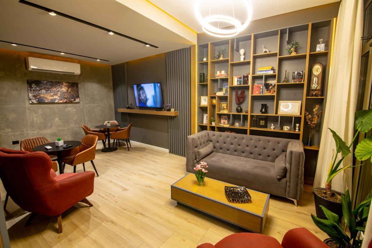 Tree Hotel Korce Ngoại thất bức ảnh